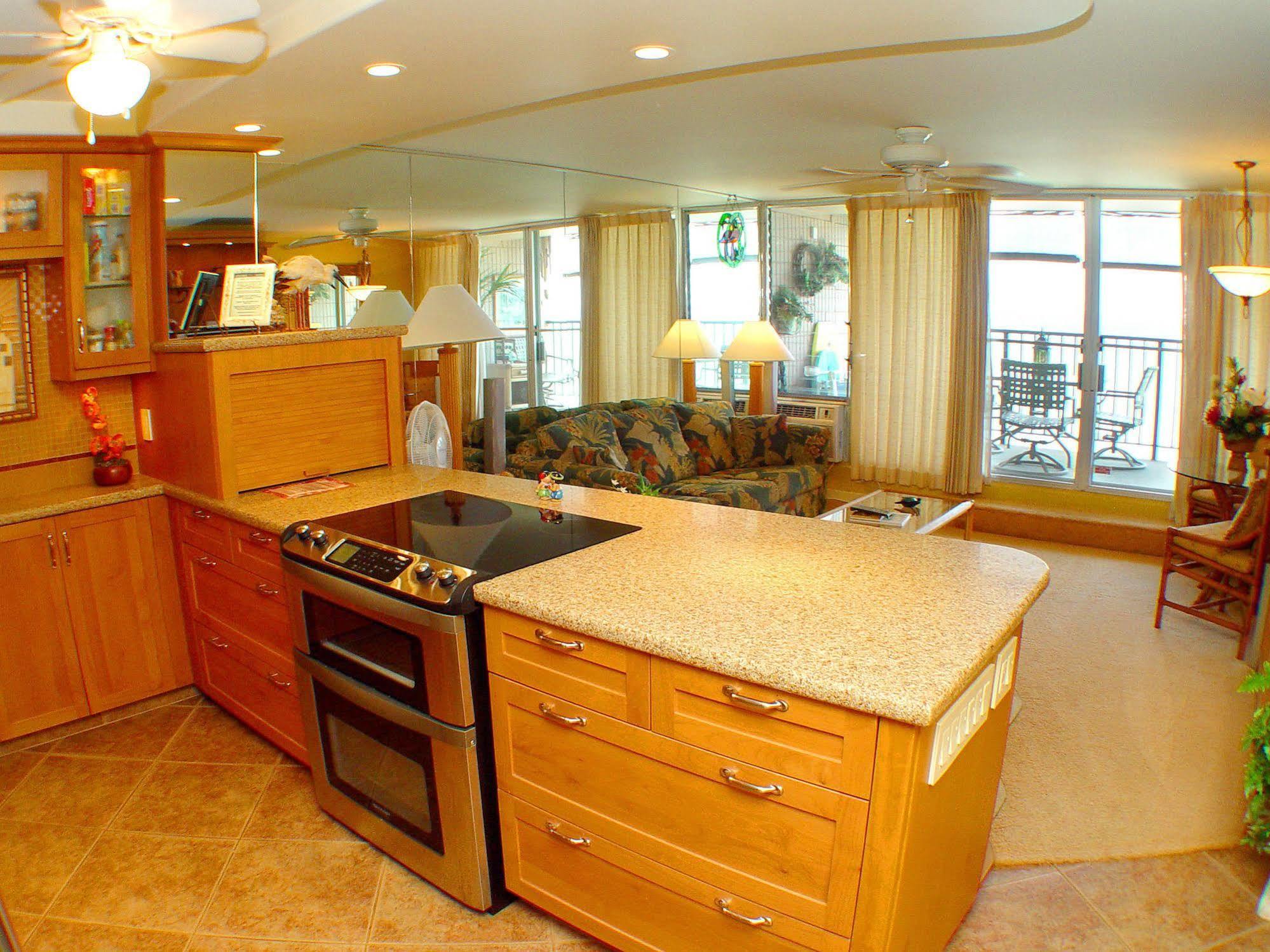 Kaleialoha Condominiums Лахайна Экстерьер фото